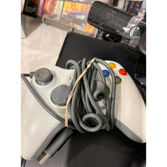 Xbox 360 S BUNDLE + 24 games & accessories - Picture 5 of 12